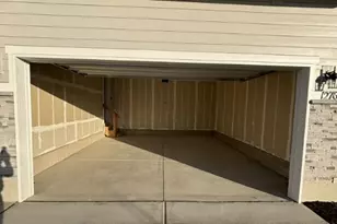 12763 S Glacier Trail Ln, Herriman, UT 84096 - Photo 35