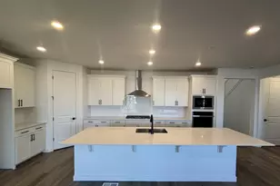 12763 S Glacier Trail Ln, Herriman, UT 84096 - Photo 3