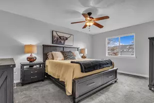 147 W 925 N, Centerville, UT 84014 - Photo 9