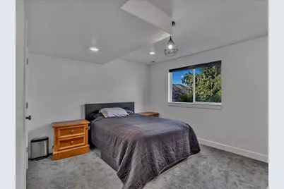 147 W 925 N, Centerville, UT 84014 - Photo 17