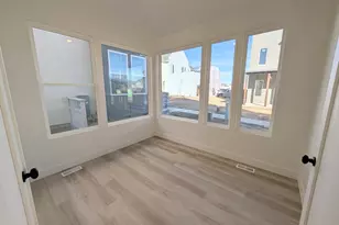 11352 S Silver Pond Dr W, South Jordan, UT 84009 - Photo 7