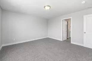 5239 N Evergreen Wy, Eagle Mountain, UT 84005 - Photo 29