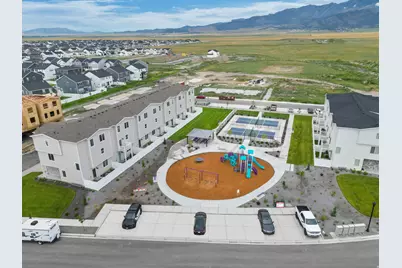 5239 N Evergreen Way, Eagle Mountain, UT 84005 - Photo 41