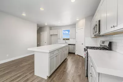 5239 N Evergreen Way, Eagle Mountain, UT 84005 - Photo 21