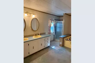 1111 N 2000 W #84, Farr West, UT 84404 - Photo 9