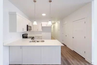 675 W 4500 S #P202, Mapleton, UT 84664 - Photo 15