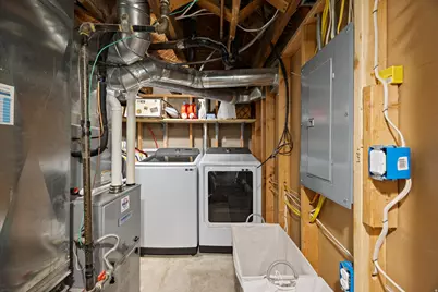 277 W 400 N, Spanish Fork, UT 84660 - Photo 23