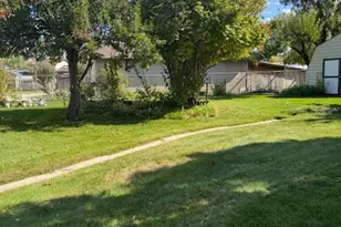 4460 S Jills Pl, West Valley, UT 84120 - Photo 37