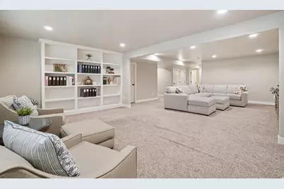 378 N Thurston Ln, Layton, UT 84040 - Photo 33