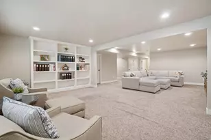 378 N Thurston Ln, Layton, UT 84040 - Photo 33