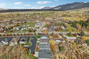 378 N Thurston Ln, Layton, UT 84040 - Photo 55