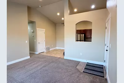 148 W Spring Hill Way N, Saratoga Springs, UT 84045 - Photo 5