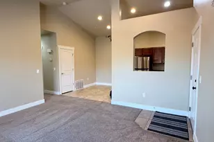148 W Spring Hill Way N, Saratoga Springs, UT 84045 - Photo 5