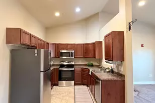 148 W Spring Hill Way N, Saratoga Springs, UT 84045 - Photo 7