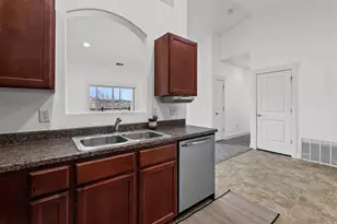 148 W Spring Hill Way N, Saratoga Springs, UT 84045 - Photo 11