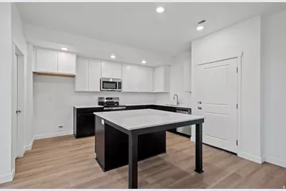 6657 W South Jordan Pkwy, South Jordan, UT 84009 - Photo 9