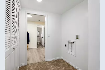 2340 E 5950 S, Uintah, UT 84403 - Photo 41