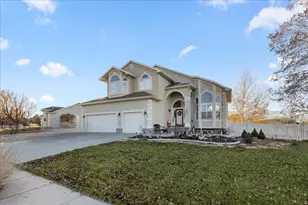 1072 Davenport Dr, Grantsville, UT 84029 - Photo 3