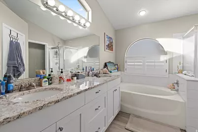 1072 Davenport Dr, Grantsville, UT 84029 - Photo 29