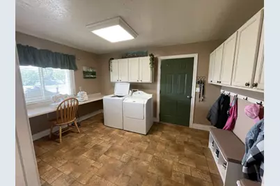 120 W 975 S, Roosevelt, UT 84066 - Photo 17