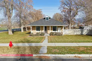 205 E Center St, Salem, UT 84653 - Photo 1