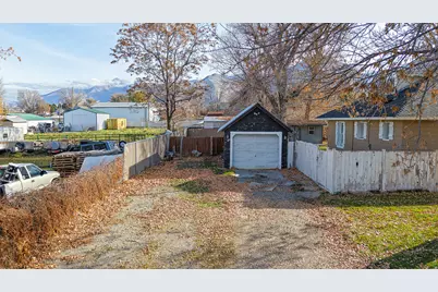 205 E Center St, Salem, UT 84653 - Photo 21