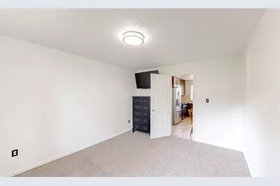 205 E Center St, Salem, UT 84653 - Photo 9