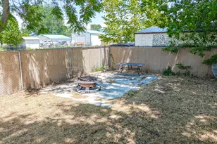 205 E Center St, Salem, UT 84653 - Photo 35
