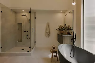 2244 S Lakeline Cir, Salt Lake City, UT 84109 - Photo 21