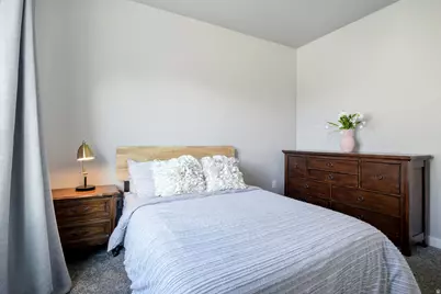 108 E Paradise Ct, Saratoga Springs, UT 84045 - Photo 29