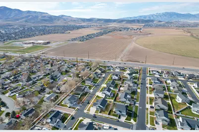 108 E Paradise Ct, Saratoga Springs, UT 84045 - Photo 69