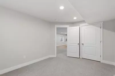 4452 N Summer View Dr #216, Lehi, UT 84043 - Photo 39