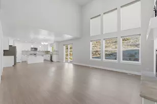 4452 N Summer View Dr, Lehi, UT 84043 - Photo 9