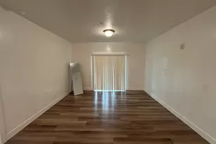 875 S Depot St E, Clearfield, UT 84015 - Photo 5