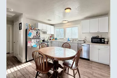 493 W 5100 S, Washington Terrace, UT 84405 - Photo 5