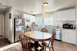 493 W 5100 S, Washington Terrace, UT 84405 - Photo 5