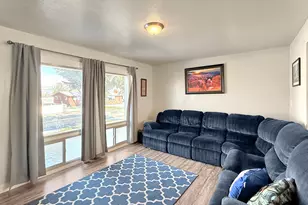 493 W 5100 S, Washington Terrace, UT 84405 - Photo 3