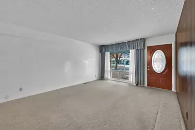 1062 Hudson St, Ogden, UT 84404 - Photo 5