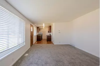 5068 S Cheerful Dr W, Taylorsville, UT 84123 - Photo 5