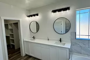 157 E 500 S, Fillmore, UT 84631 - Photo 17