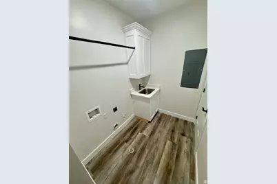 157 E 500 S, Fillmore, UT 84631 - Photo 11