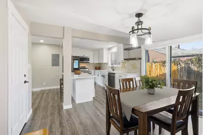 919 E 300 S, Provo, UT 84606 - Photo 9