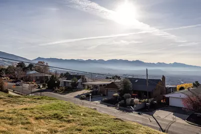 577 E 13th Ave, Salt Lake City, UT 84103 - Photo 3