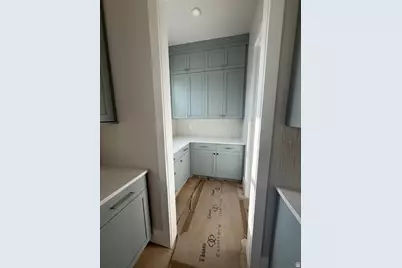 284 E Concord Farm Ln #8, Draper, UT 84020 - Photo 5