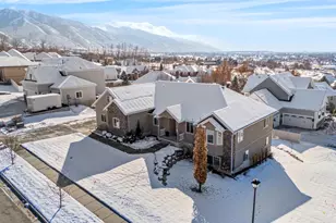710 E 100 S, Hyde Park, UT 84318 - Photo 5