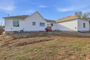 570 N 200 E, Wellsville, UT 84339 - Photo 11
