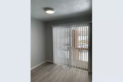 4803 S 350 E, Washington Terrace, UT 84405 - Photo 7