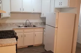 4803 S 350 E, Washington Terrace, UT 84405 - Photo 5