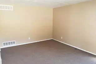 4803 S 350 E, Washington Terrace, UT 84405 - Photo 17