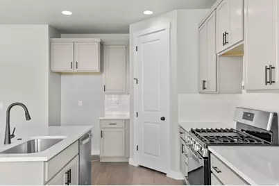 6636 W Spring Snow Ln, Herriman, UT 84096 - Photo 13